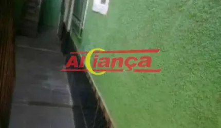 Vende-se: 230.000,00 - Terreno 5mx65m com 3 casas, no bairro Cidade Soberana, Guarulhos-SP