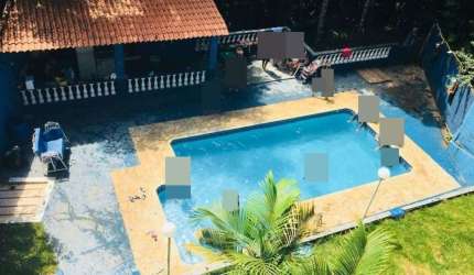 Linda Chácara em Mairiporã  Com 03 quartos, sendo 01 suíte, Sala ampla conjugada c