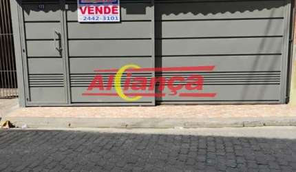 Casa Térrea no Jardim Marilena Ao lado do Aeroporto 2 Quartos 2 vagas