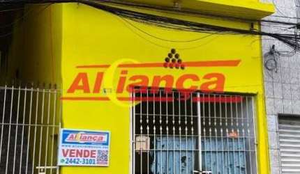CASA COM 2 DORM. 1 SUITE, SALÃO DE FESTAS 1 VAGA DE GARAGEM