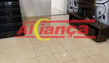 Sobrado Pq Flamengo sendo de 3 dorms e 1 suite e sacada  Excelente sobrado bairro Pq Flamengo ainda