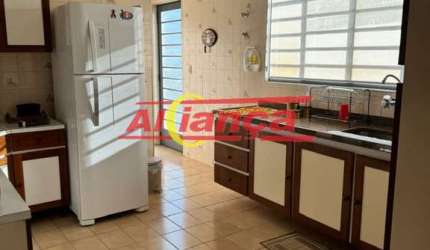 Linda casa Térrea em Atibaia