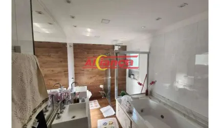 Sobrado à venda, 197 m² por R$ 920.000,00 - Vila Augusta - Guarulhos/SP