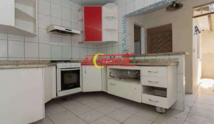 CASA DE CONDOMÍNIO - 2 DOR - 2 SUÍTES, 1 VG