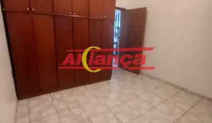 Casa com 7 quartos, 1 suíte e 5 banheiro - bairro Ipanema - Guarulhos