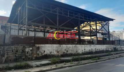 Terreno Comercial com 800 m²