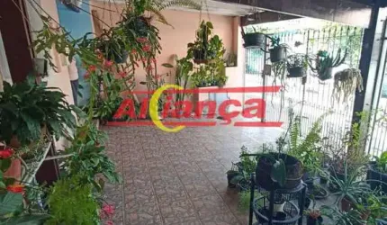 Casa Térrea no Macedo com 2 dormitórios (suíte) e 3 vagas