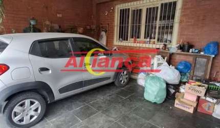 CASA TÉRREA A 2 MINUTOS DA ESTAÇÃO DA CPTM GUARULHOS - CECAP