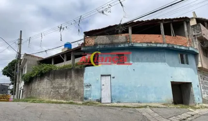 OPORTUNIDADE EM JARDIM NOVA GUARULHOS COM ESPAÇO GOURMET E PERMUTA POR IMÓVEL MENOR NAS IMEDIAÇÕES
