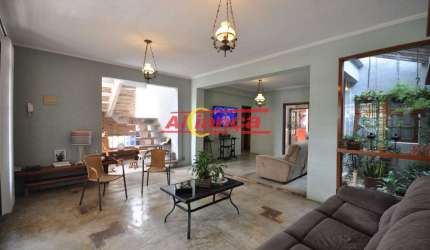 SOBRADO 5 DORMITORIOS COM 3 SUITES À VENDA-VL NOVA MAZZEI-SP