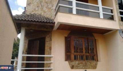 SOBRADO COM 3 QUARTOS, SENDO 3 SUÍTES À VENDA, 150m² - JARDIM SANTA MENA - GUARULHOS/SP.
