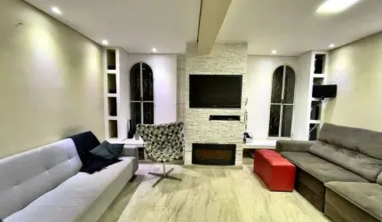 Sobrado a venda com 152m² - 4 dormitorios no Jardim Maia