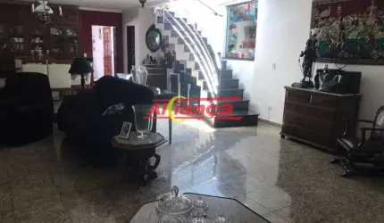 Sobrado com 3 Suítes à venda, 430 m² por 1350 mil