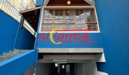 SOBRADO Á VENDA com 3 SUÍTES + EDÍCULA no JARDIM SANTA MENA em GUARULHOS/SP.