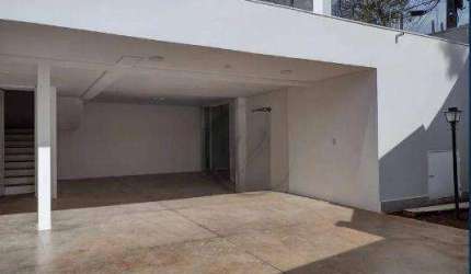 Sobrado Alto Padrão com piscina
