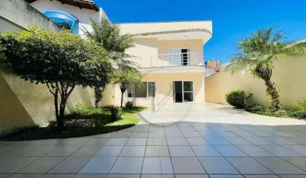 Maravilhoso sobrado com 360m² para Venda ou Locação no Bairro Jardim