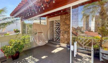 Sobrado à venda, 200 m² por R$ 900.000,00 - Vila Scarpelli - Santo André/SP