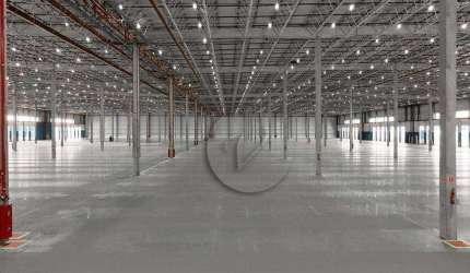 Galpão com 32.000 m² para alugar em Embu das Artes.