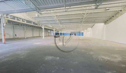 Galpão com 3.600m² para locação na Vila Pires em Santo André!