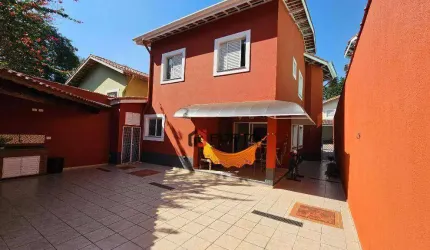 Casa com 3 dormitórios à venda, 209 m² por R$ 989.990,00 - Granja Viana - Cotia/SP