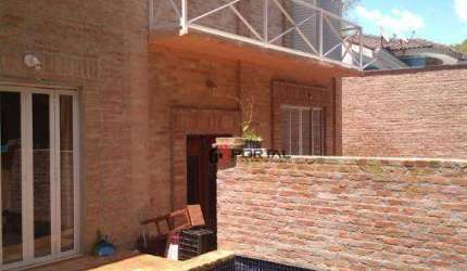 Casa com 3 dormitórios à venda, 250 m² por R$ 1.600.000,00 - Granja Viana - Carapicuíba/SP