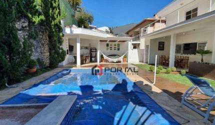 Casa com 4 dormitórios à venda, 373 m² por R$ 2.400.000,00 - Granja Viana - Carapicuíba/SP