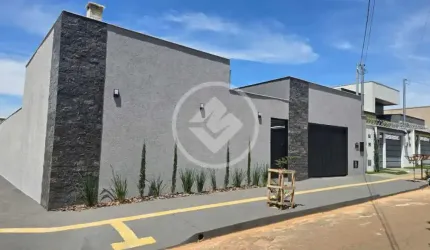 CASA ESQUINA ALTO PADRÃO - FAIÇAVILLE codigo: 106304