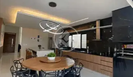 LINDA CASA COM UMA BELA VISTA PARA GOIANIA codigo: 25491