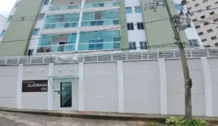 Cobertura no São Mateus, 240m² de muito conforto e uma maravilhosa área Gourmet