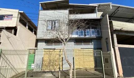 Casa de 3 quartos a venda no Bairro Santa Cecilia rua paralela a avenida principal do Estrela Sul