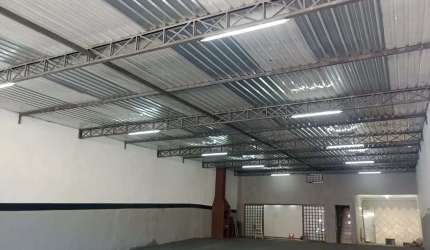 Galpão para Alugar 333 metros,c/ casa parte superior de 45 metros, área total 37
