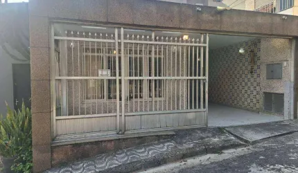 Casa com 3 dormitórios à venda, 224 m² por R$ 699.000,00 - Penha de França - São Paulo/SP