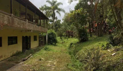 Maravilhosa Chácara em Biritiba-Ussú, 2 alqueires, às margens da rodovia, cercada por Mata Atlântica - permuta casa R$ 1 milhão