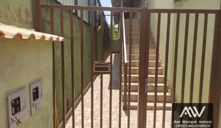 Apartamento com 2 dormitórios para alugar, 50 m² por R$ 700,00/mês - Grama - Juiz de Fora/MG
