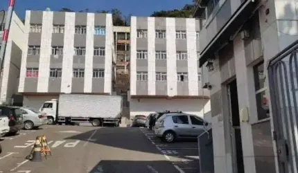 Apartamento com 3 dormitórios à venda, 70 m² por R$ 239.000,00 - Paineiras - Juiz de Fora/MG