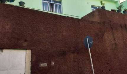 Casa com 3 dormitórios à venda, 200 m² por R$ 100.000,00 - Santa Efigênia - Juiz de Fora/MG