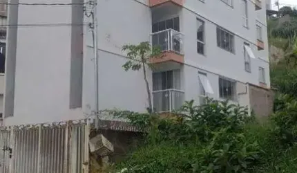 Apartamento com 2 dormitórios à venda, 55 m² por R$ 220.000 - Residencial Renascenca - Juiz de Fora/MG