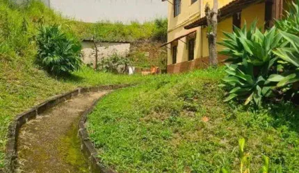 Casa com 4 dormitórios à venda, 241 m² por R$ 400.000 - Marilândia - Juiz de Fora/MG