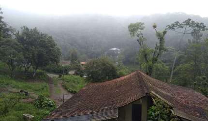 Chácara para Venda em Ribeirão Pires, Somma, 4 dormitórios, 1 banheiro, 10 vagas