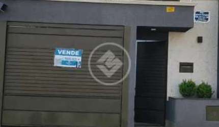 REF OFFICE2156 Casa no Serra Dourada I, sendo 3 quartos com uma suíte sendo 180m² codigo: 30588