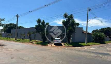 POUSADA/HOTEL Localizado na Av. dos Romeiros Trindade/GO codigo: 103607