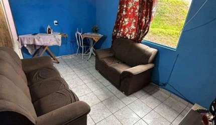 Vende-se Apartamento na regiao da Cid. Tiradentes, R$75.000,00 + prestacoes de apenas R$176,00 junto a cohab.  Apartamento medio 2 dormitorios