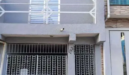 Casa com 3 quartos à venda na Rua de Flor em Flor, 192, Conjunto Residencial José Bonifácio, São Paulo por R$ 250.000
