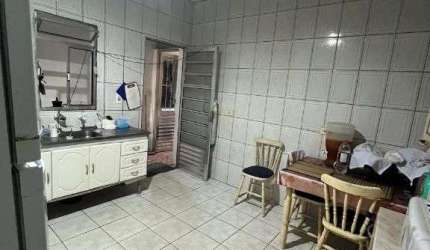 Casa com 2 quartos à venda na Avenida Gualtar, 38, Jardim Santa Terezinha, São Paulo por R$ 380.000