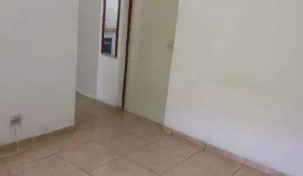 APTO A VENDA NA CID. TIRADENTES  2 DORM. COM VAGA