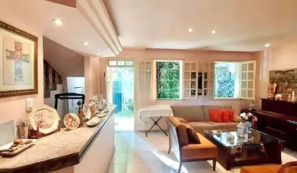 Casa com 4 quartos à venda em Belo Horizonte
