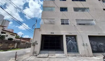 L02163 - Ponto comercial contendo 40m² bem localizado no Benfica