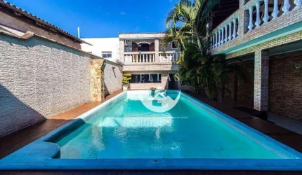 Sobrado com 2 dormitórios à venda, 250 m² por R$ 740.940,00 - Areia Branca - Santos/SP