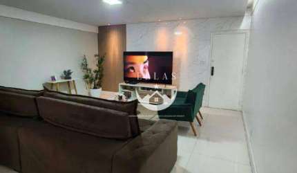 ESPAÇOSO, ELEGANTE E A 1 QUADRA DA PRAIA!
