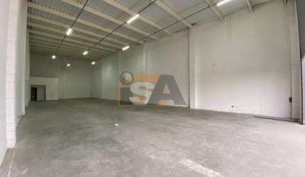 Galpão Comercial, na descida do viaduto, no bairro de Calmon Viana em Poá/SP.